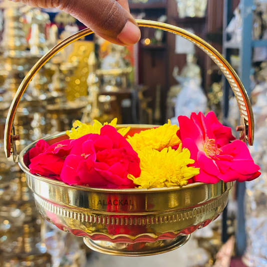 BRASS LIGHTWEIGHT FLOWER BASKET WITH HANDLE