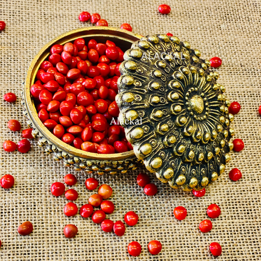 PREMIUM BRASS ANTIQUE SHADE CHEPPU WITH MANJADI KURU | RED SEEDS