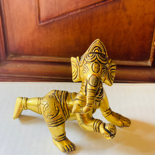 BRASS CRAWLING BABY GANESHA WITH MODAK ON HAND | SMALL GANESH MURTHI  | MODAK BALAK