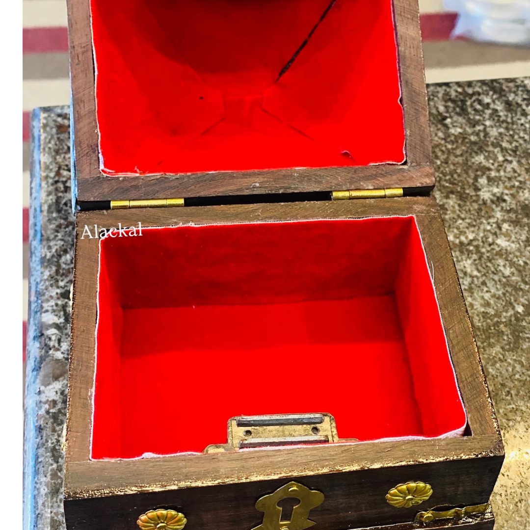WOODEN JEWEL BOX | GIFT BOX | PYRAMID JEWEL BOX WITH BRASS FLORAL DESIGN