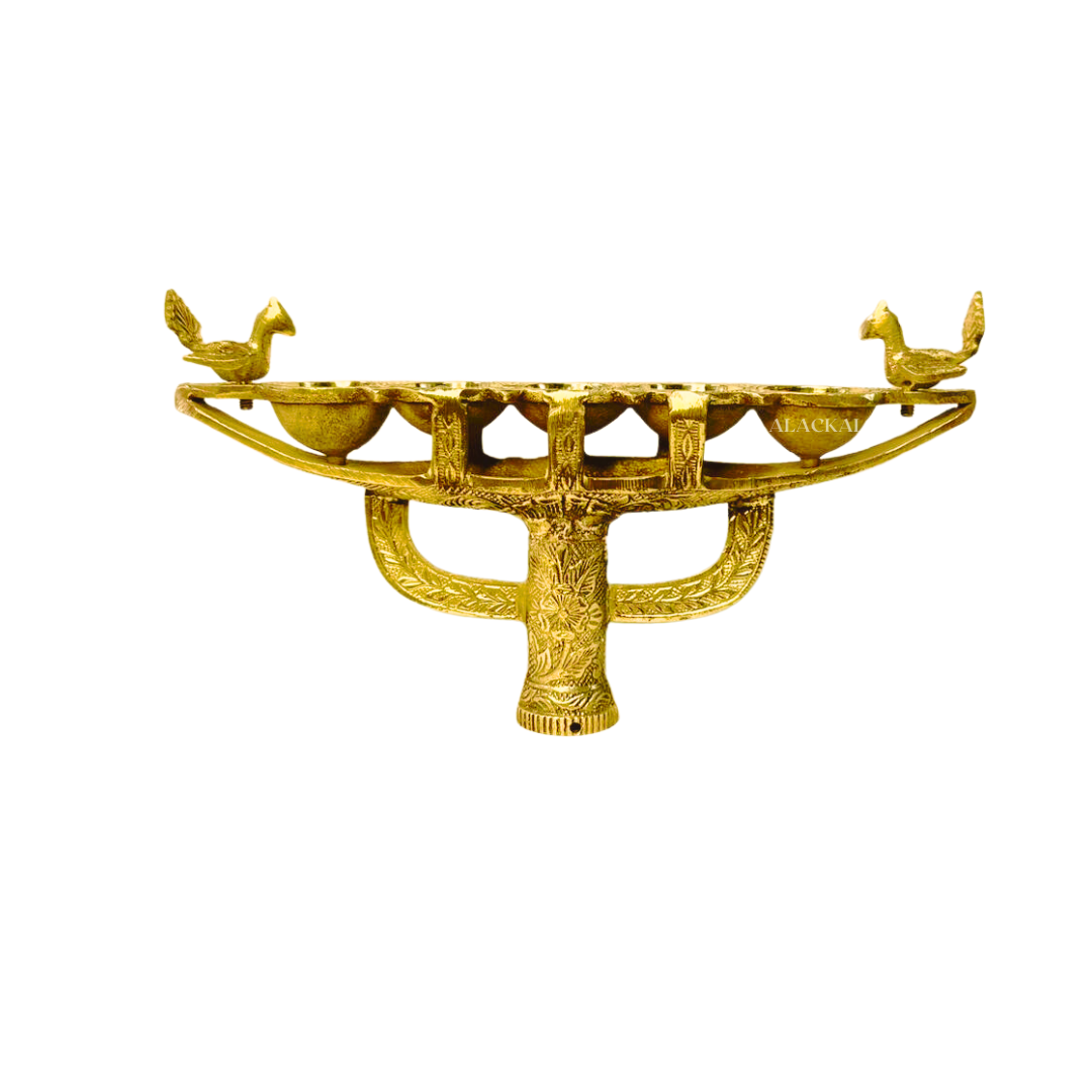 BRASS CHAMAYAVILAKKU