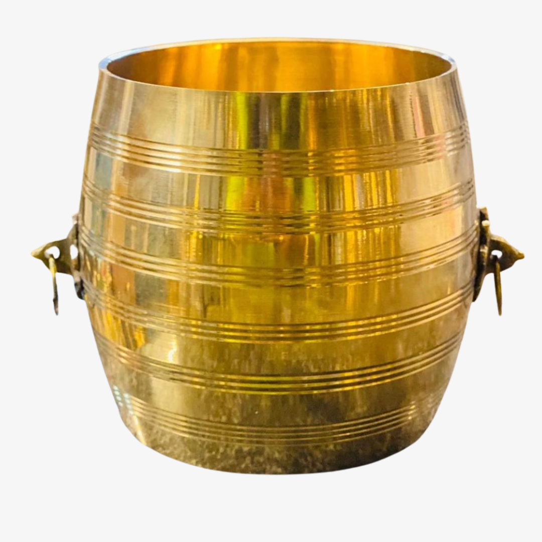 BRASS NIRAPARA ( FLOWER VASE )