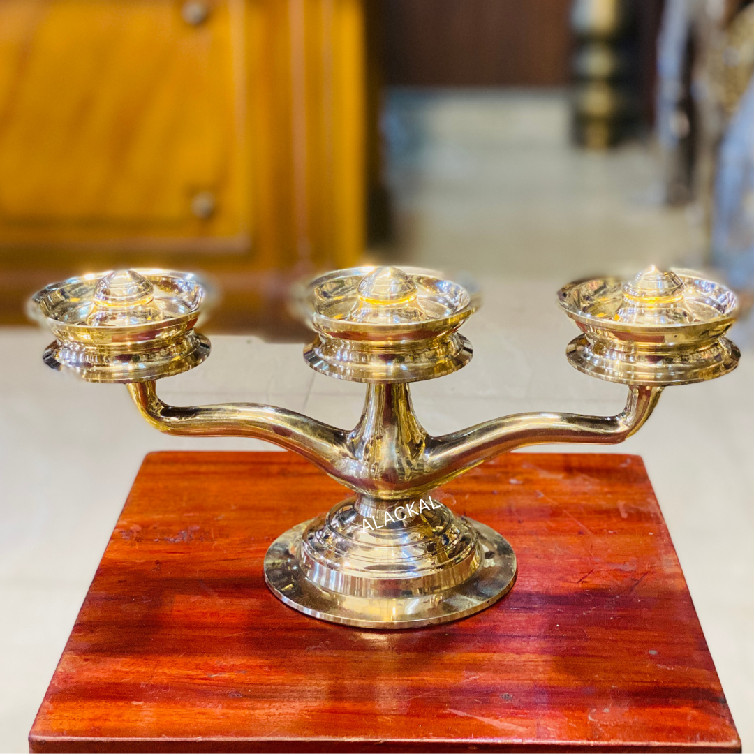 HANDMADE BRONZE KAVARAVILAKKU WITH MOTTU SHAPE ON TOP | 3 LAYER LAMP