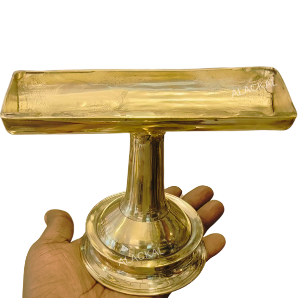 Bronze 7-Wick Paathivilakku for Small Pooja Room – Handmade in Kerala by Alackal Bell Metals