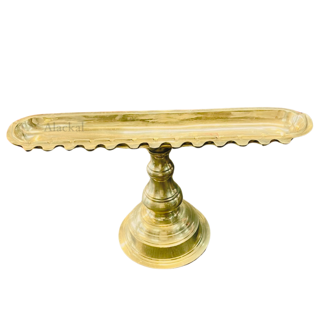 “Traditional Kerala Temple Oil Lamp for pooja rituals – 13-wick brass vilakku”