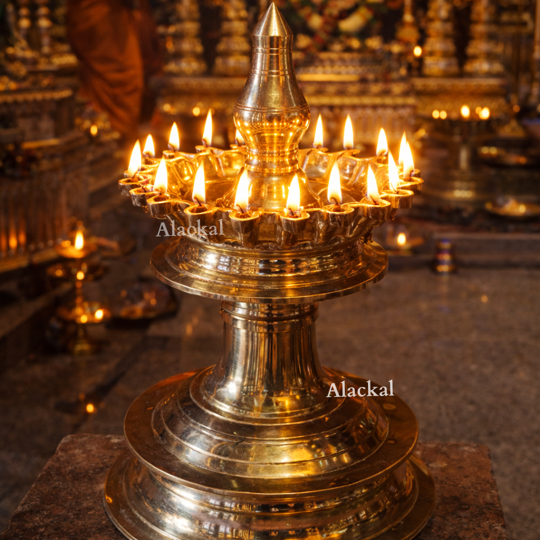 Handmade Bronze Bhadradeepam 21-Wick Oil Lamp | Lightweight Compact Temple & Home Pooja Lamp | Alackal Bell Metals, Mannar